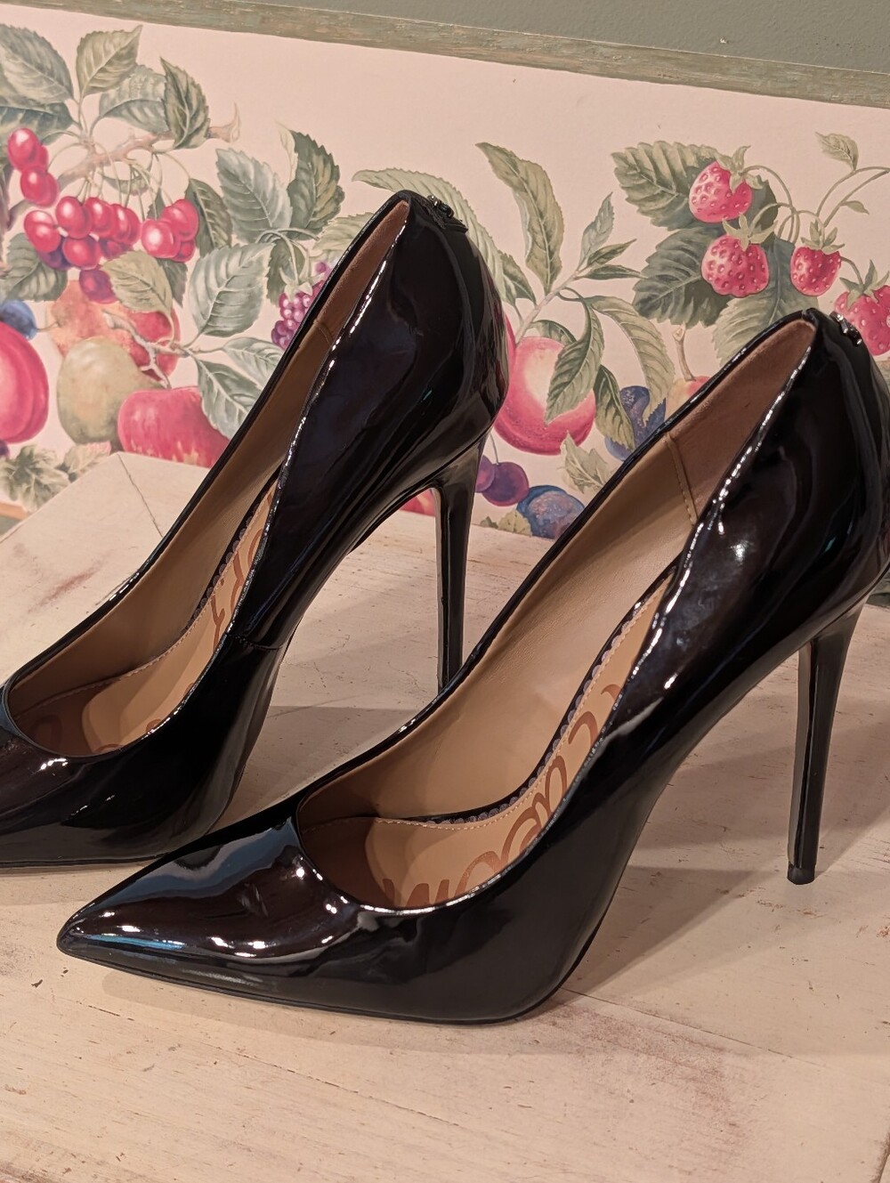 Sam Edelman Black Patent Pointed-Toe Stiletto Heels Sz 8.5 - Picture 12 of 13